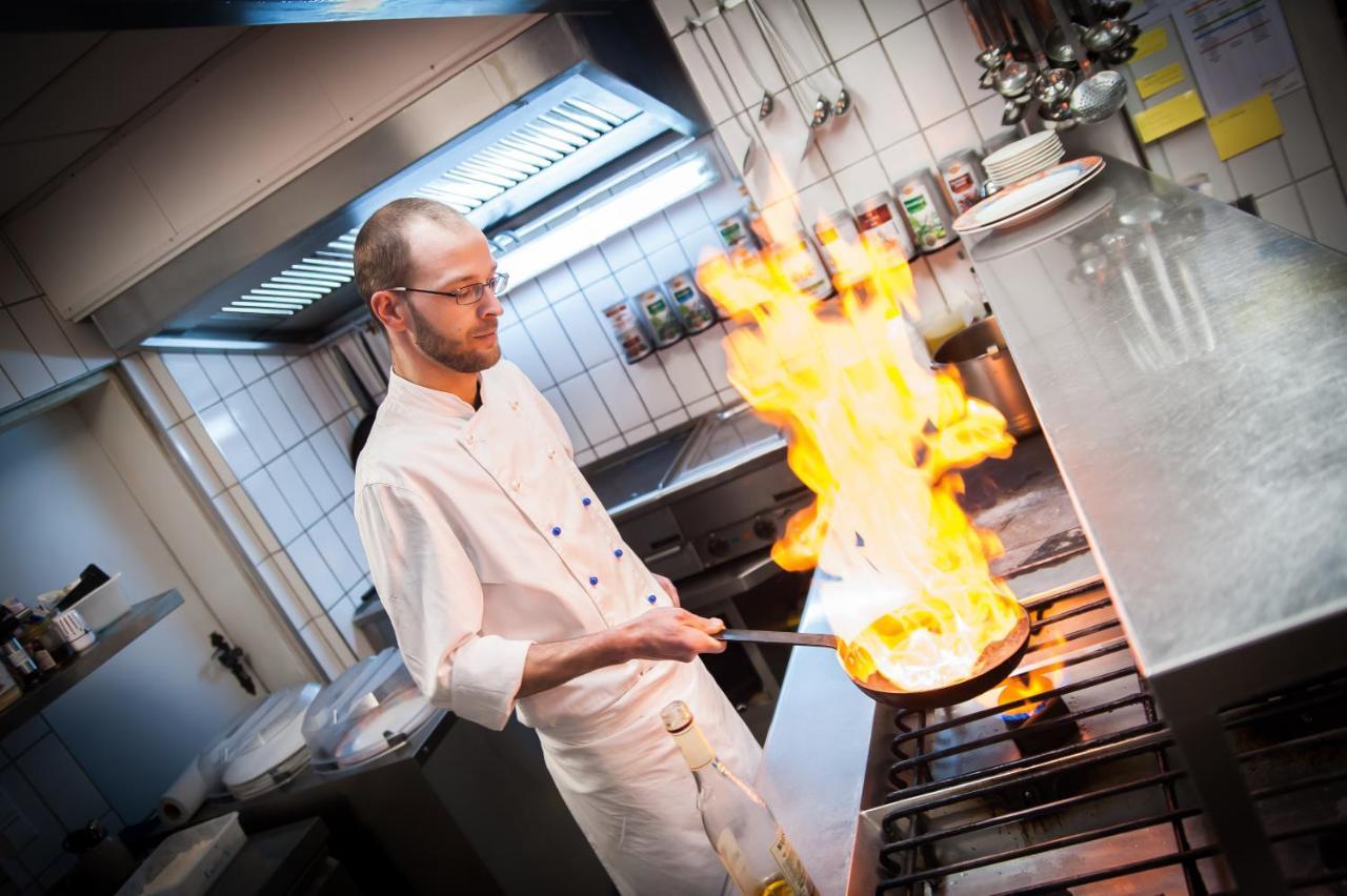 Gasthof Sauerteig Hotel Rödental Kültér fotó